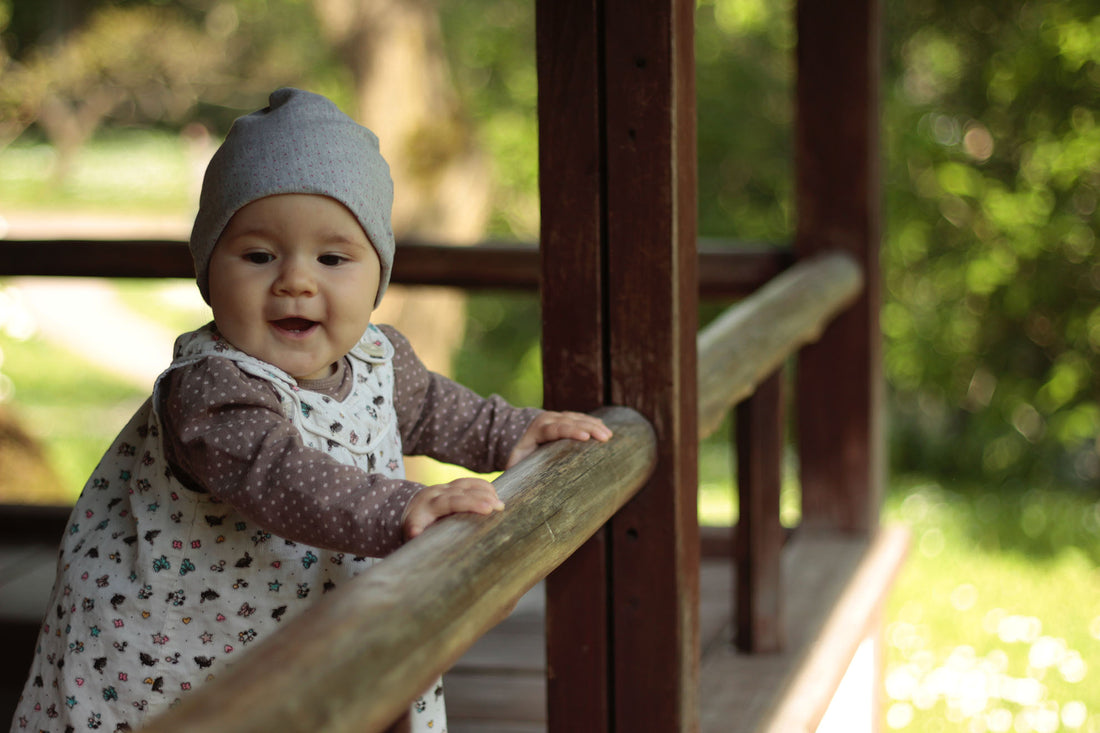 Tips for Choosing Clothes for Your 0-1 Year Old Baby